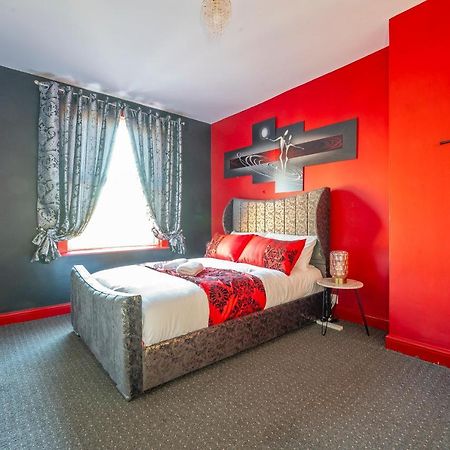 *1Es* For Your Most Relaxed & Cosy Stay + Free Parking + Free Fast Wifi * リーズ エクステリア 写真