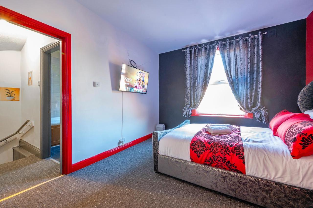 *1Es* For Your Most Relaxed & Cosy Stay + Free Parking + Free Fast Wifi * リーズ エクステリア 写真